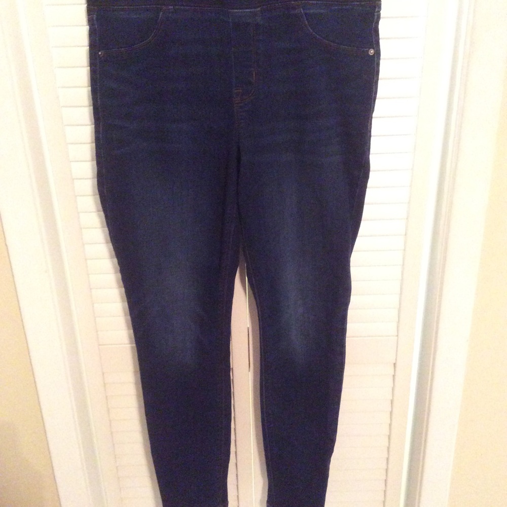 Blue jeggings